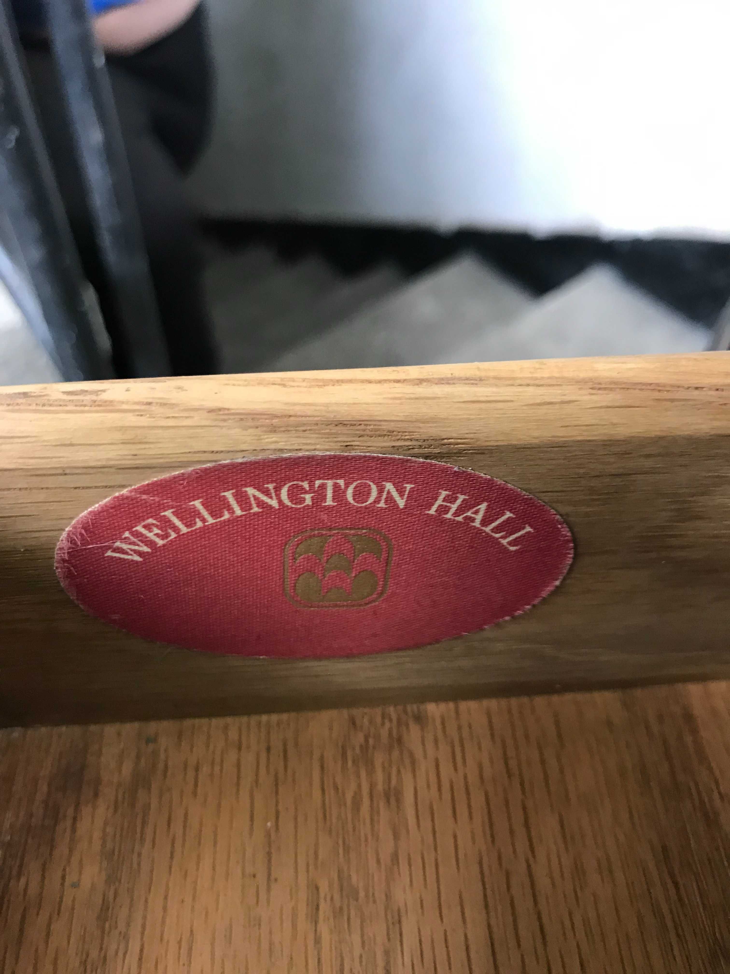 Кръгла подвижна маса "Wellington Hall" (масив)