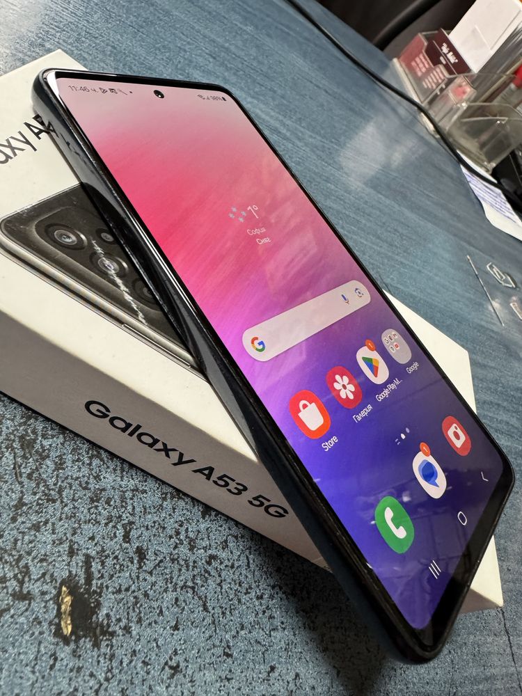 Samsung Galaxy A53 5G 6/128gb - комплект, отличен