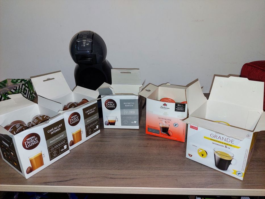 Espressor KRUPS NESCAFÉ Dolce Gusto + 64 capsule