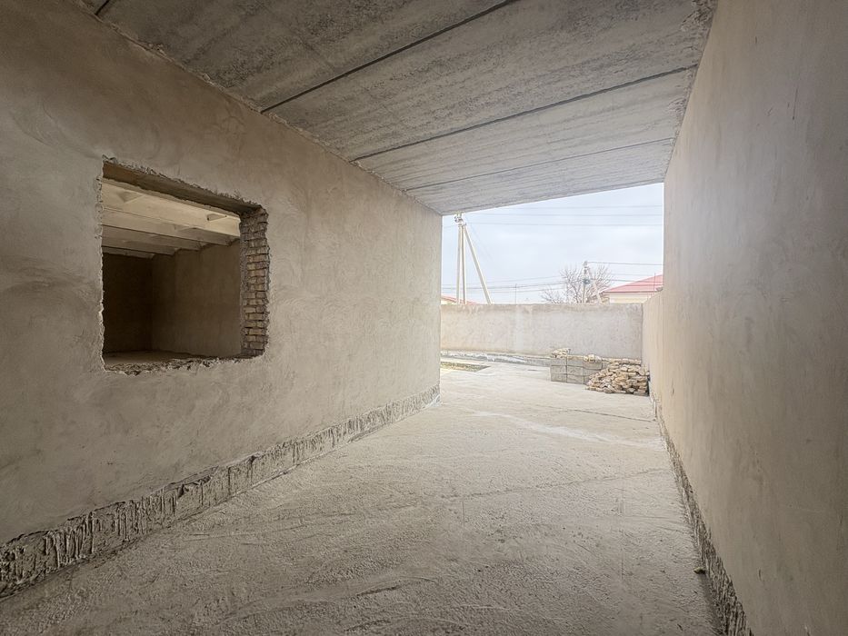 Yangi hovli kottedj sotiladi