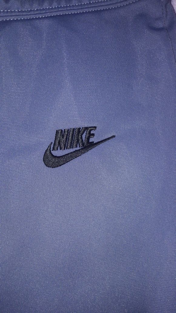 nike анцунг S размер