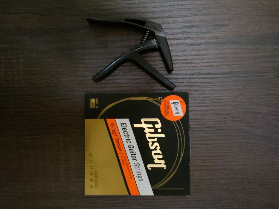 Chitara electrica Ibanez + amplificator Cube 10 w