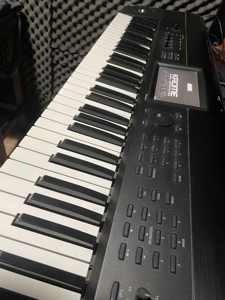 Vind Korg krome 73 clape