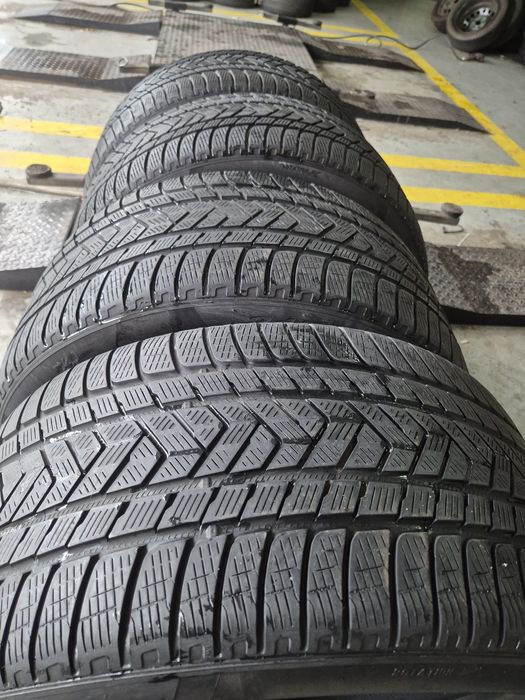 Vand set anvelope GLE  315.40.21 / 275.45.21  iarna pirelli