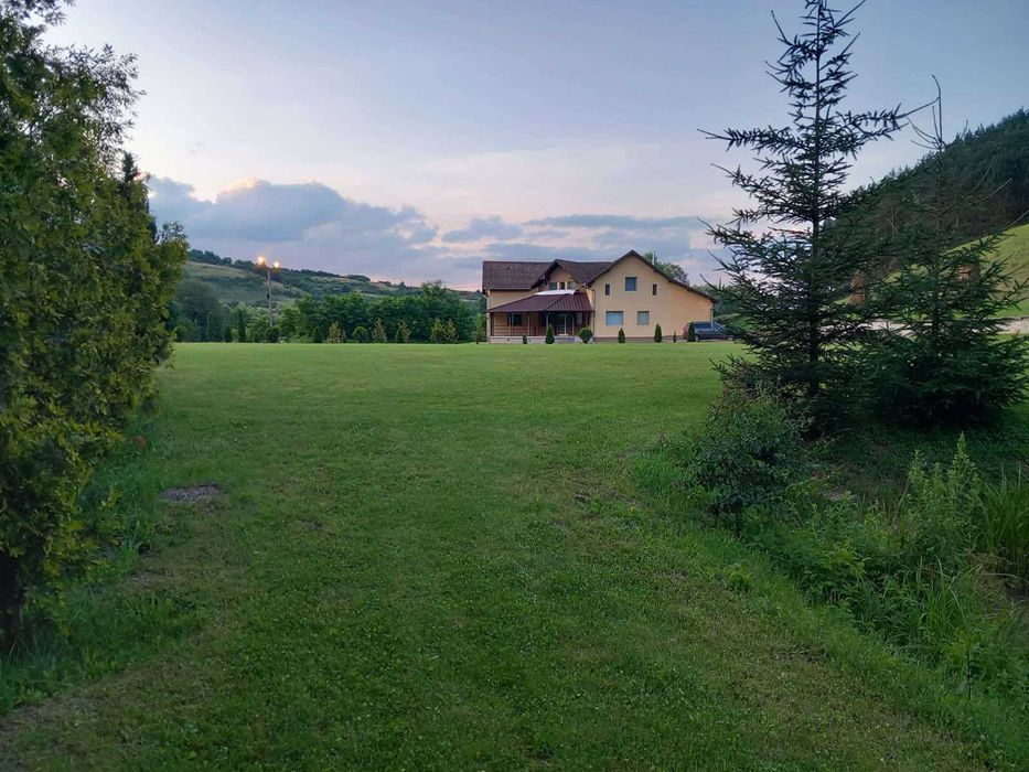 Inchiriez cabana/locatie pentru diferite evenimente
