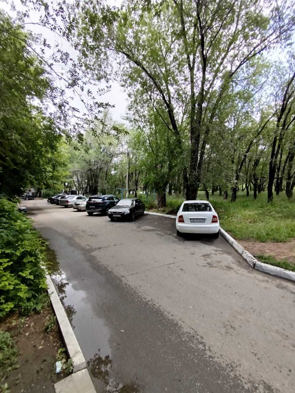 2 комн. кв. на 2 эт. в 7 микр.-не