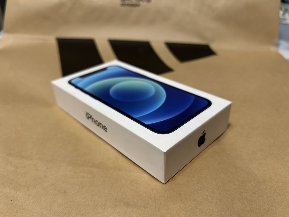 IPhone 12 mini 128Gb в отл. сост.