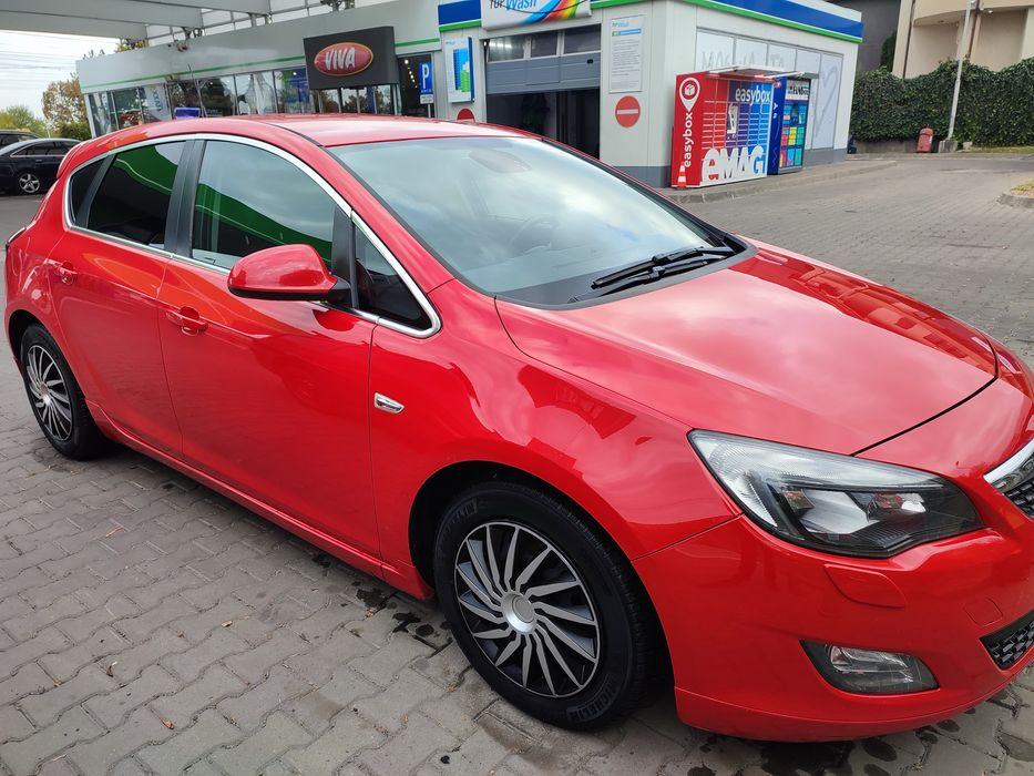 Opel Astra 2011 Turbo