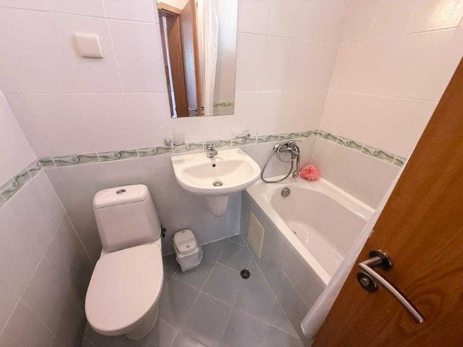 Продава се Къща в Каблешково - 179 кв.м за 1062 €/кв.м - Снимка #17