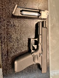 Airsoft пистолет Glock 17 Gen5 2J
