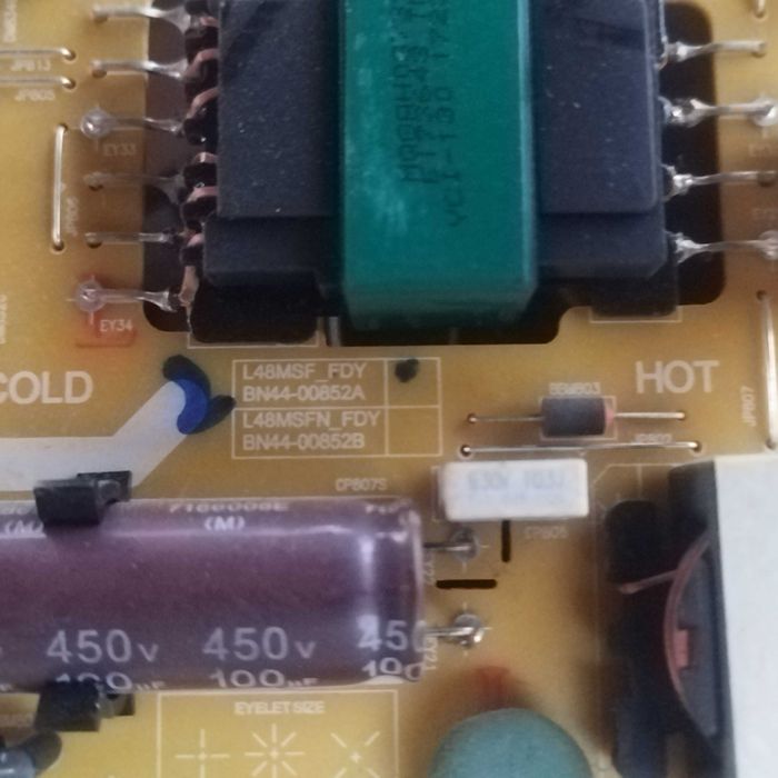 Dezmembrez Samsung UE40J5200AW