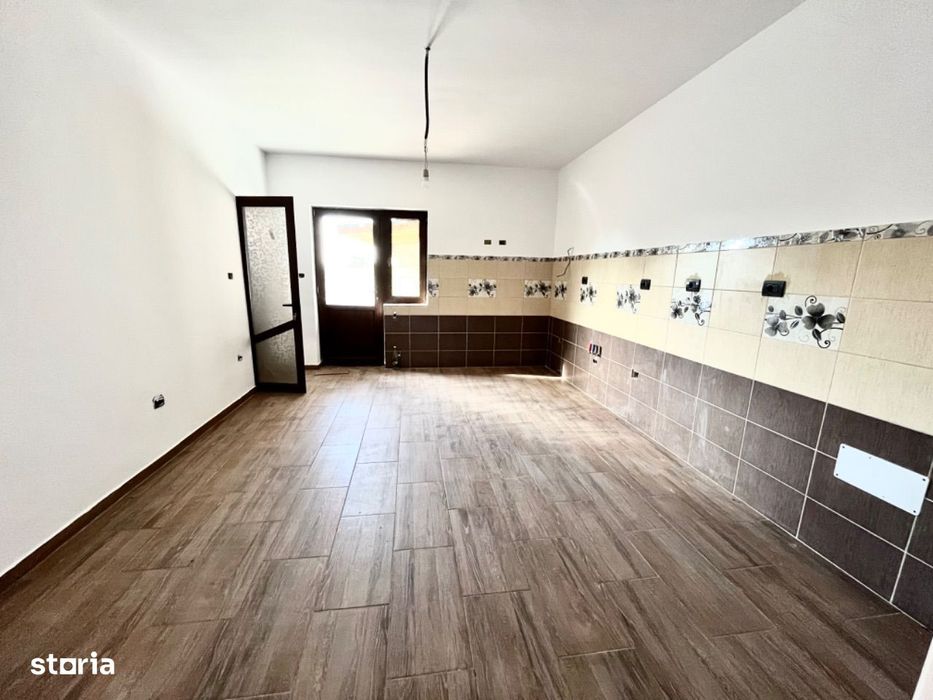 Vila NOUĂ Chercea 180mp