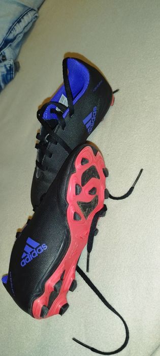 Оригинални бутонки Адидас