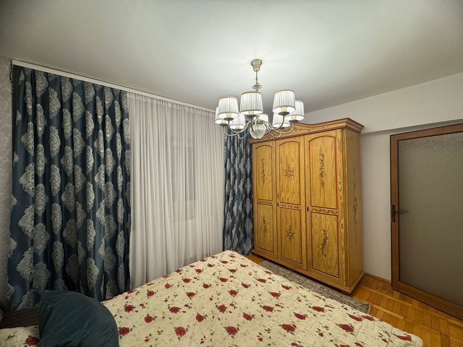 Apartament central Open space zona Caraiman de închiriat