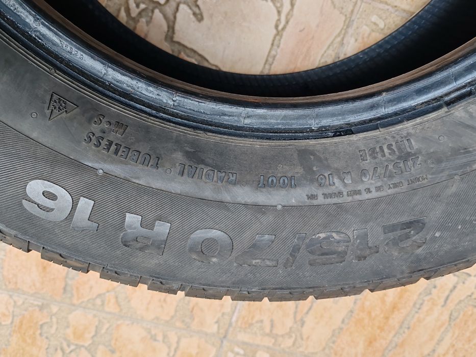 Vând cauciucuri 215/70/16 M+S set complet imp Germania