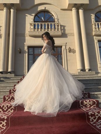 Свадебное платье или на узату от white swan wedding