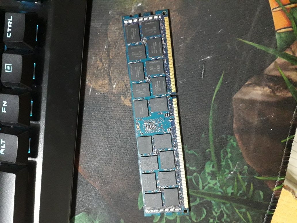 Оперативная память DDR3L 16гб hynix