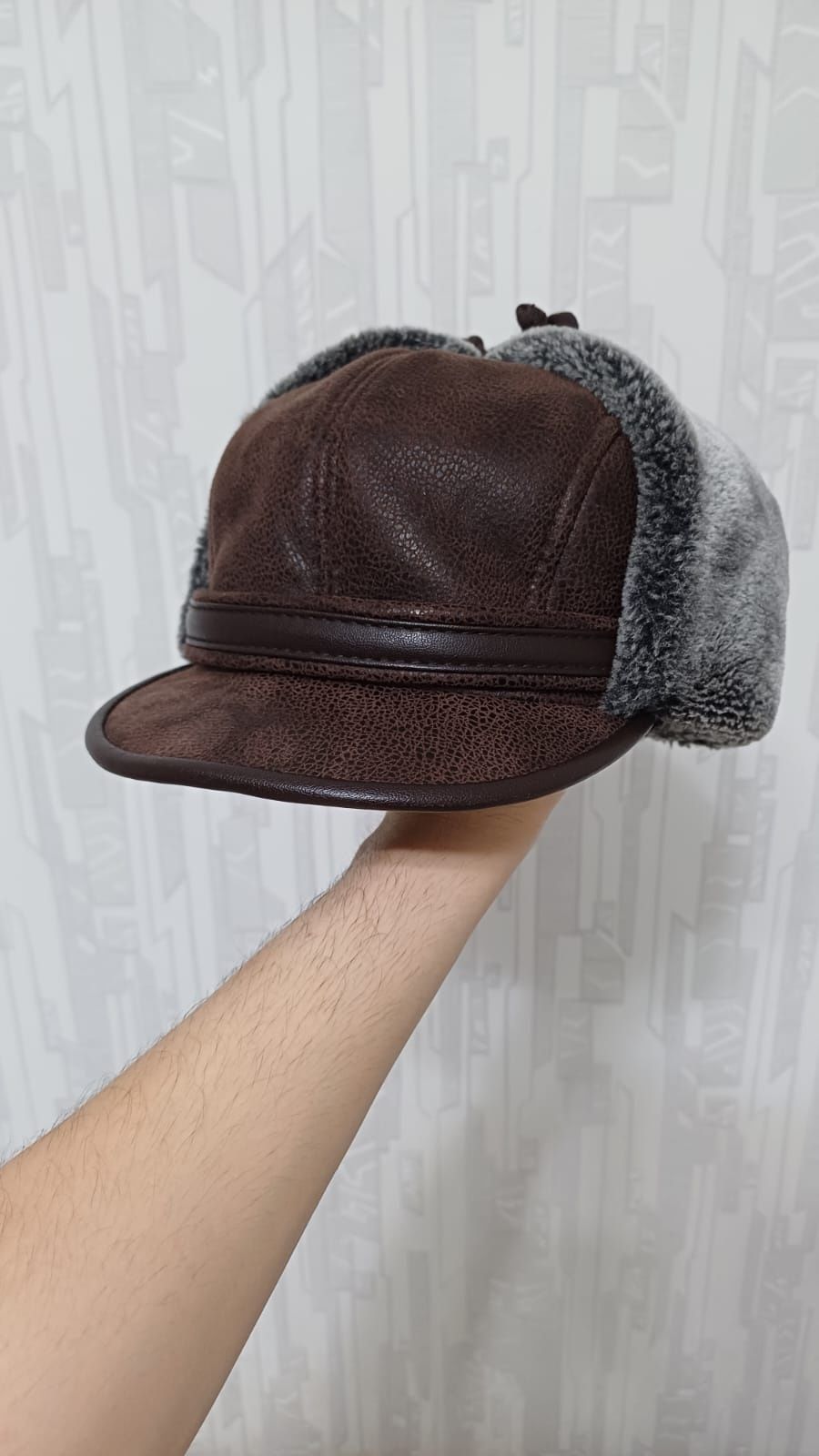 Продаю шапку-ушанку