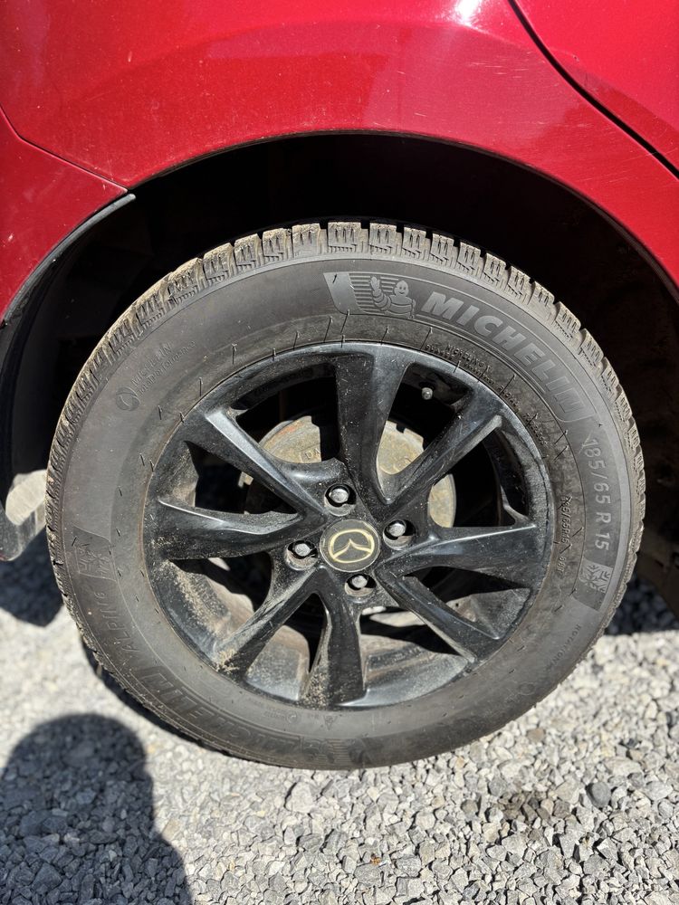 Джанти с гуми Michelin 15 Mazda 2