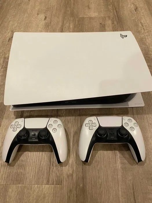 Продам PS5,Пс5 Play station 5 c двумя джойстиками играми.Срочно!