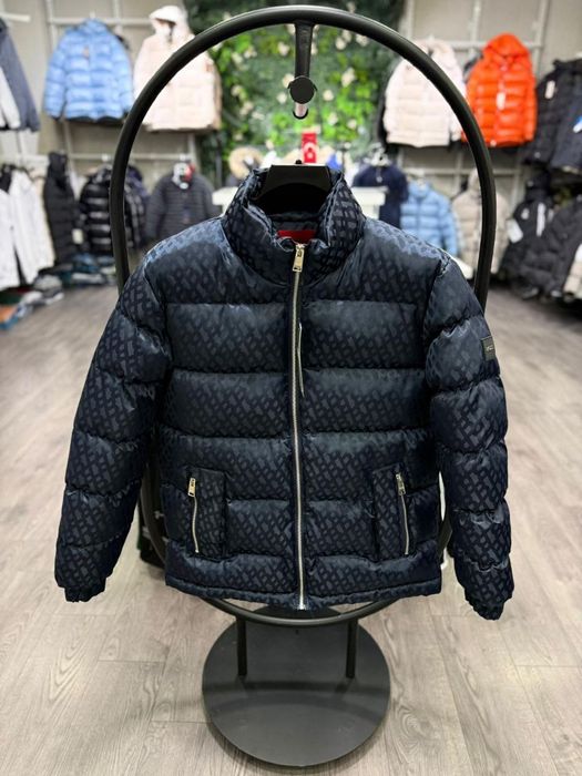 Geaca de bărbați 
S,M, L XL, XXL