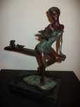 Grup statuar superb din bronz masiv incastrat in marmura ,dimensiuni m