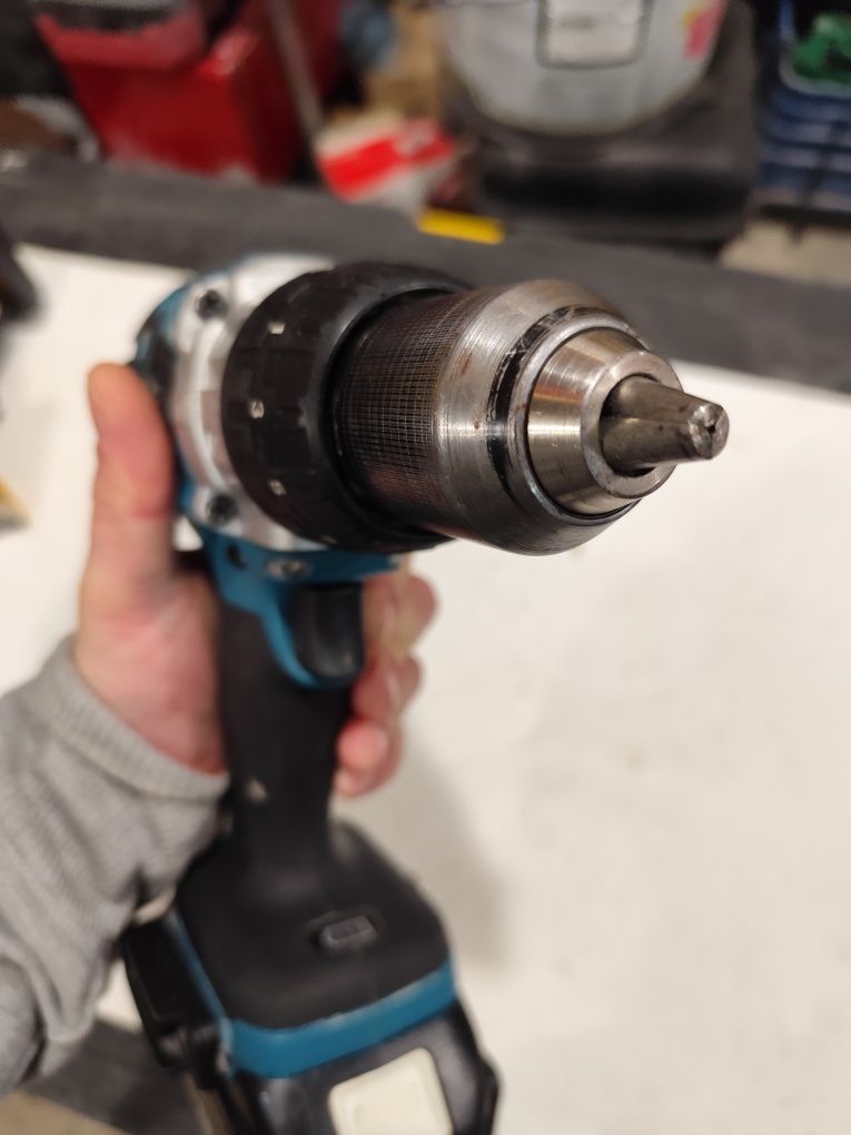 Мощен акумулаторен безчетков винтоверт Макита 115nm Makita DHP481 + 5A