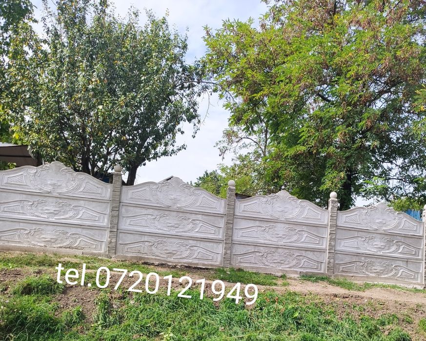 Garduri din placi beton