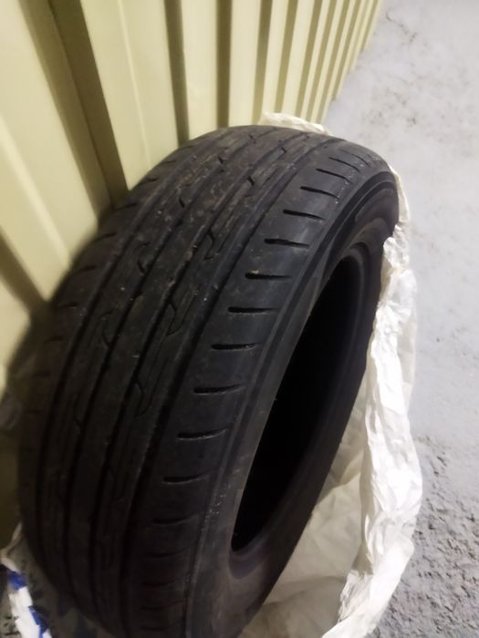 Продаю Летние шины  195/65 R15 лето  4 шт в идеальном состоянии