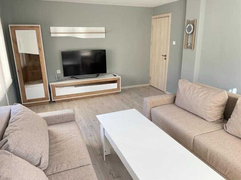 Дава се под наем Етаж от къща в София, Симеоново - 65 кв.м за 504.9 € - Снимка #1