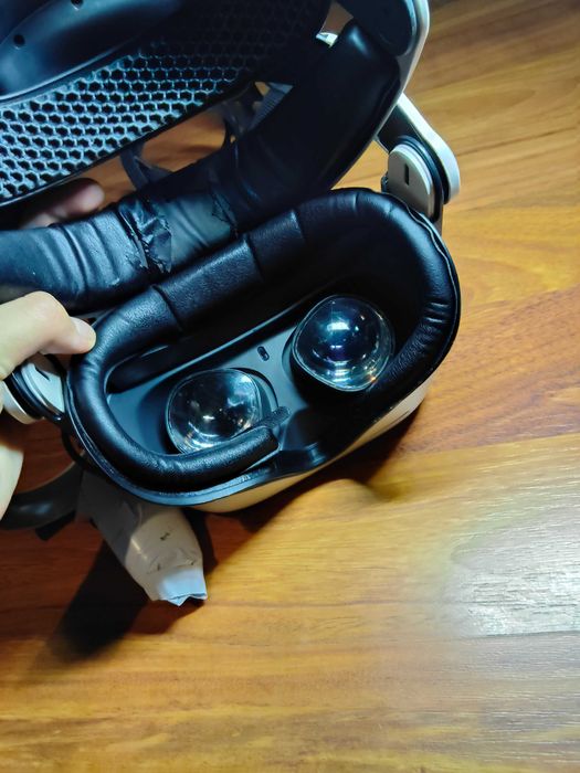 Ochelari virtuali Meta quest 2.