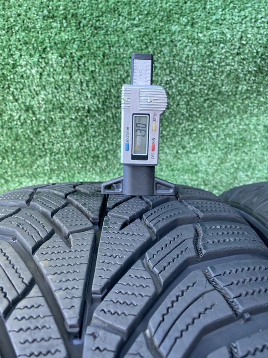 Set 2 anvelope iarna Kumho Winter Craft WP 52 245 45 R18 100V Dot 1823