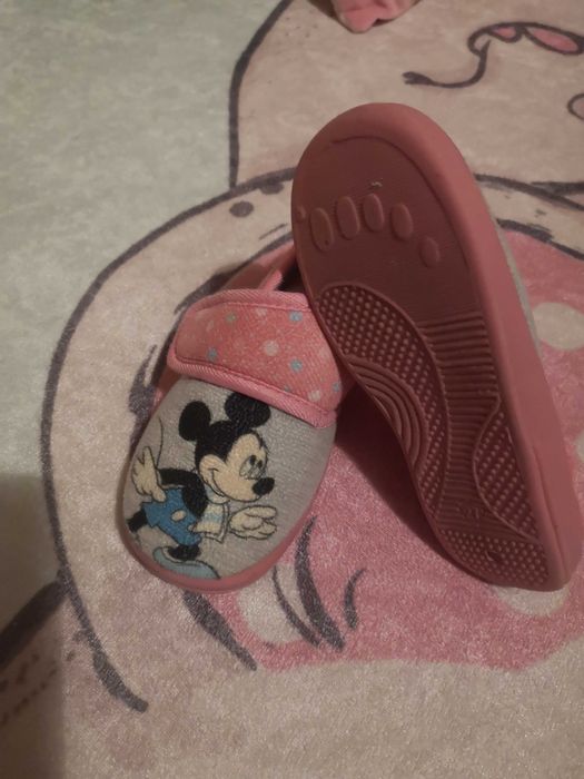 Disney пантофки 27