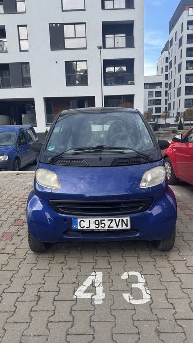 Smart fortwo 0.8 diesel automat, AC, geamuri electrice