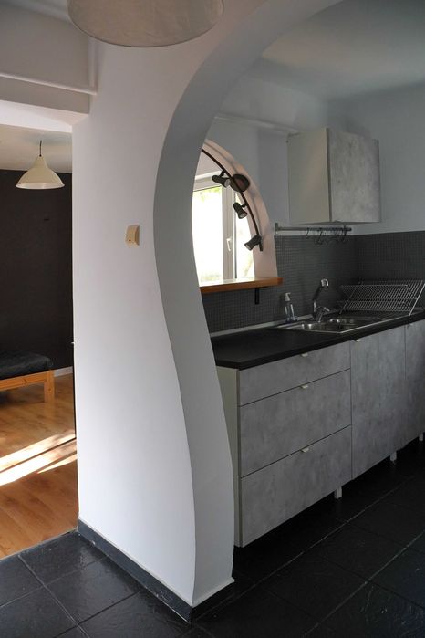 Inchiriez apartament 2 camere zona Piata Muncii, Bd. Basarabia