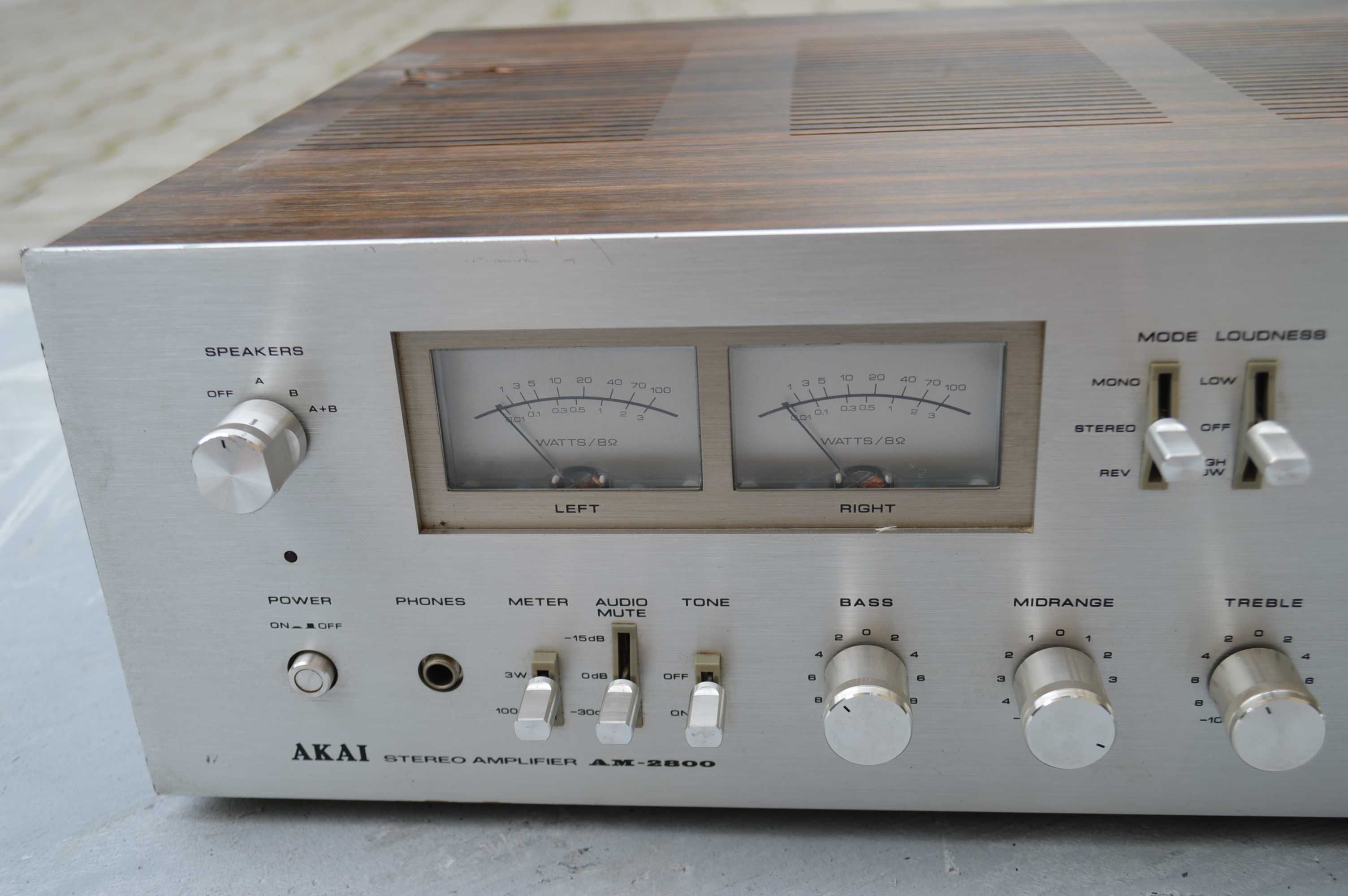 Amplificator Akai AM 2800