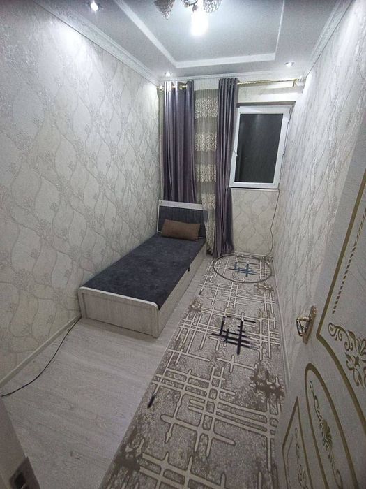 2 xonali kvartira bor Buyuk Ipak Yoʻli metrosi yaqinida