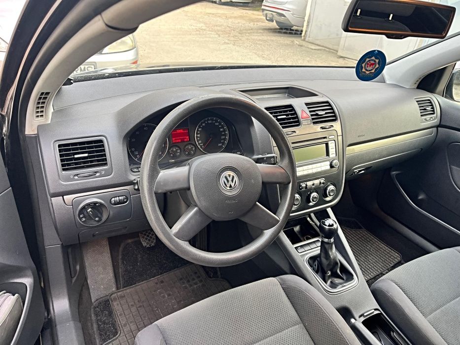 VW Golf 5 1.6 Mpi benzina Senzori park Pilot auto Klima