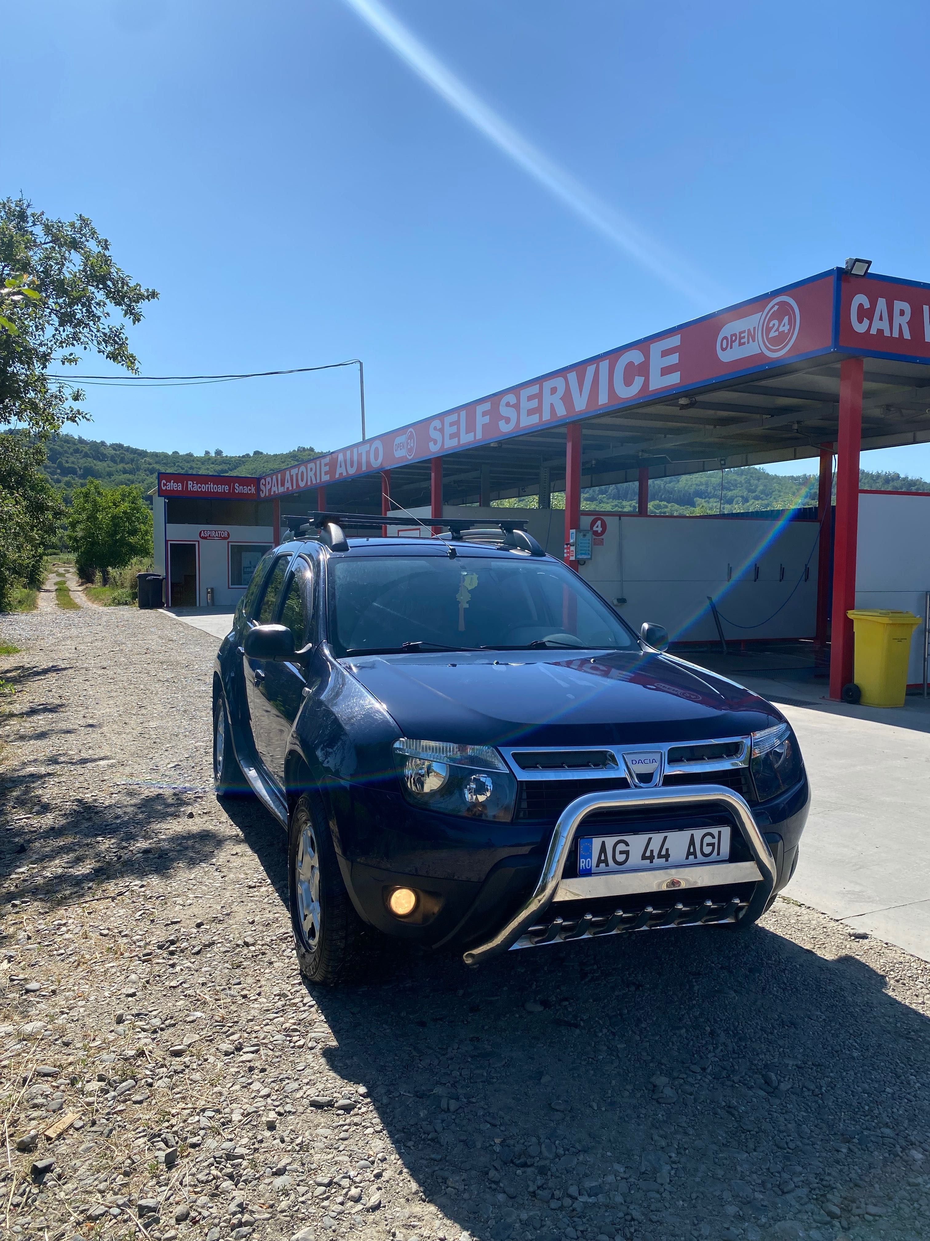 Dacia Duster 2010 1.6 MPI+GPL 4x4