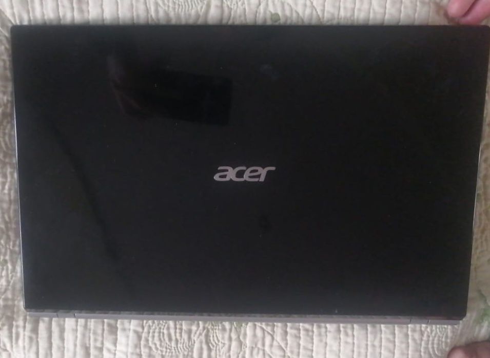 Ноутбук Acer в отличном сосотоянии