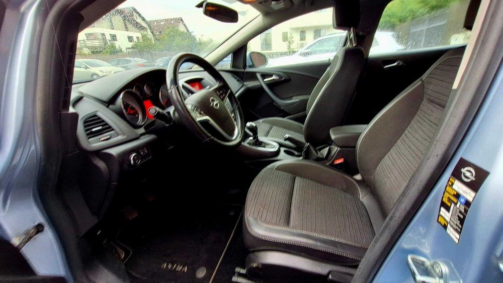 Opel Astra 1.6 ECOTEC 150 Edition 2017