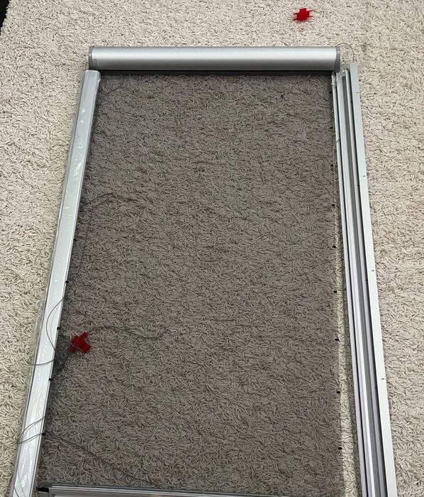 Velux plasa pentru insecte