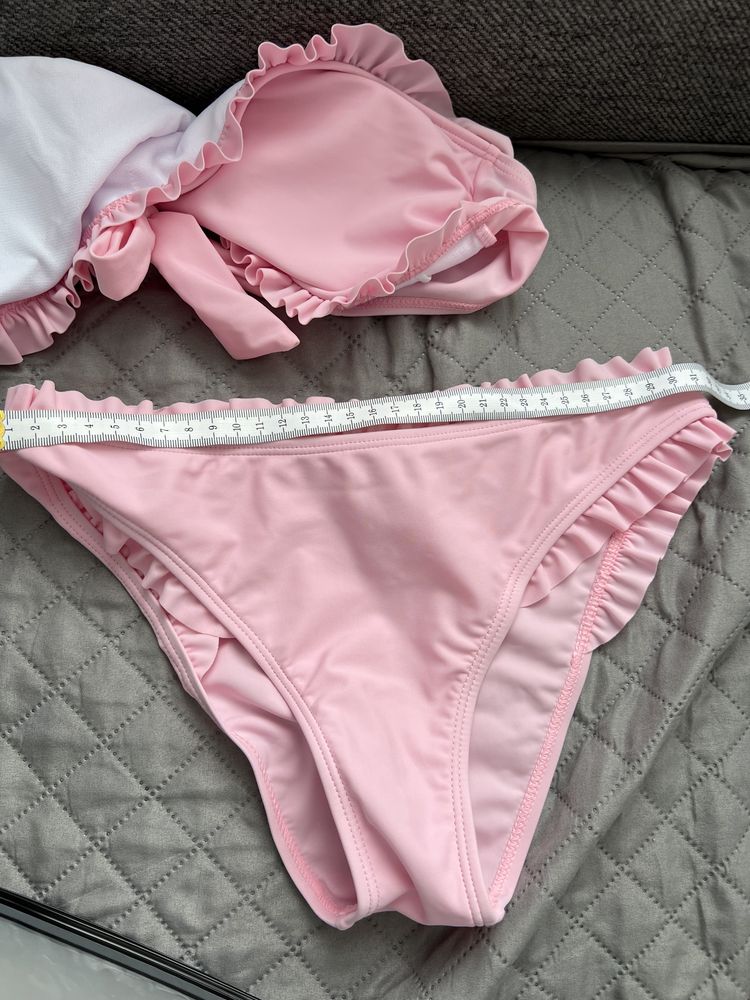Розов бански костюм - размер С