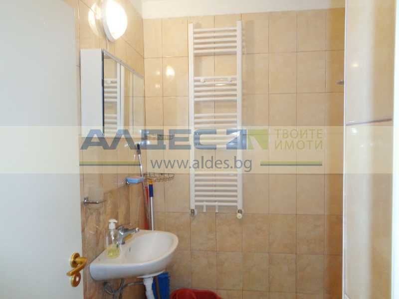 Дава се под наем Двустаен апартамент в София, Стрелбище - 74 кв.м за 598.23 € - Снимка #7