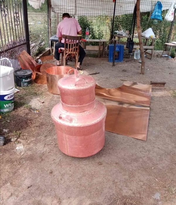 Vand cazane de țuică de 120 litri cu fundul de 3. mm si pretii de 2.mm