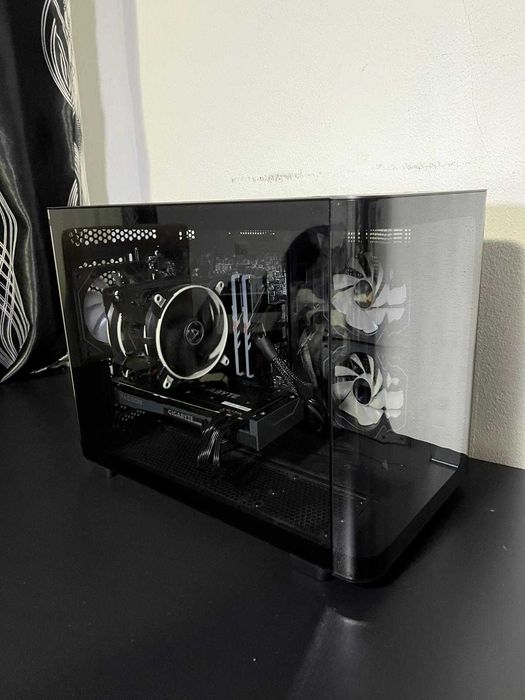 PC Gaming Ryzen 5 7600X, RX 6700 XT, 32GB DDR5, 1TB SSD