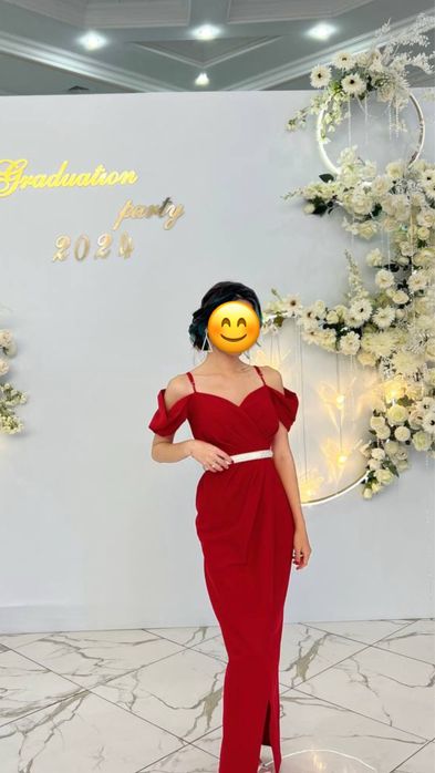 Вечернее платье (красное)