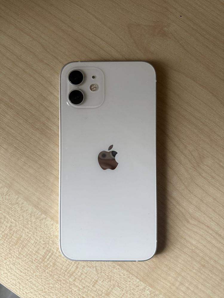 Iphone 12 128ГБ в идеальном состоянии