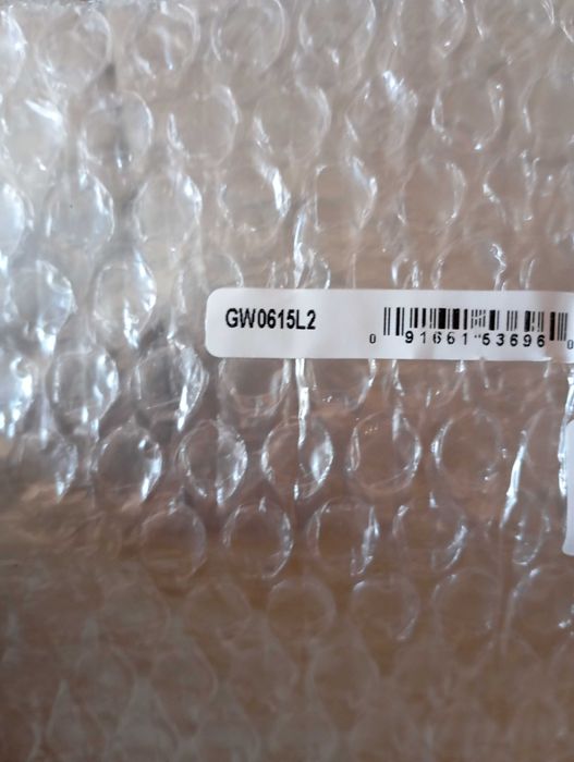 Часовник дамски Guess Eve GW0615L2. Нов. Златист.