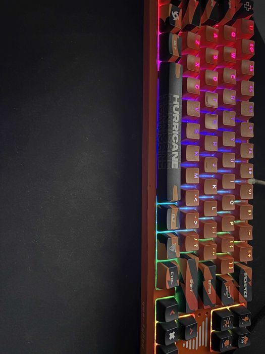 tastatura qwertykey hurricane
